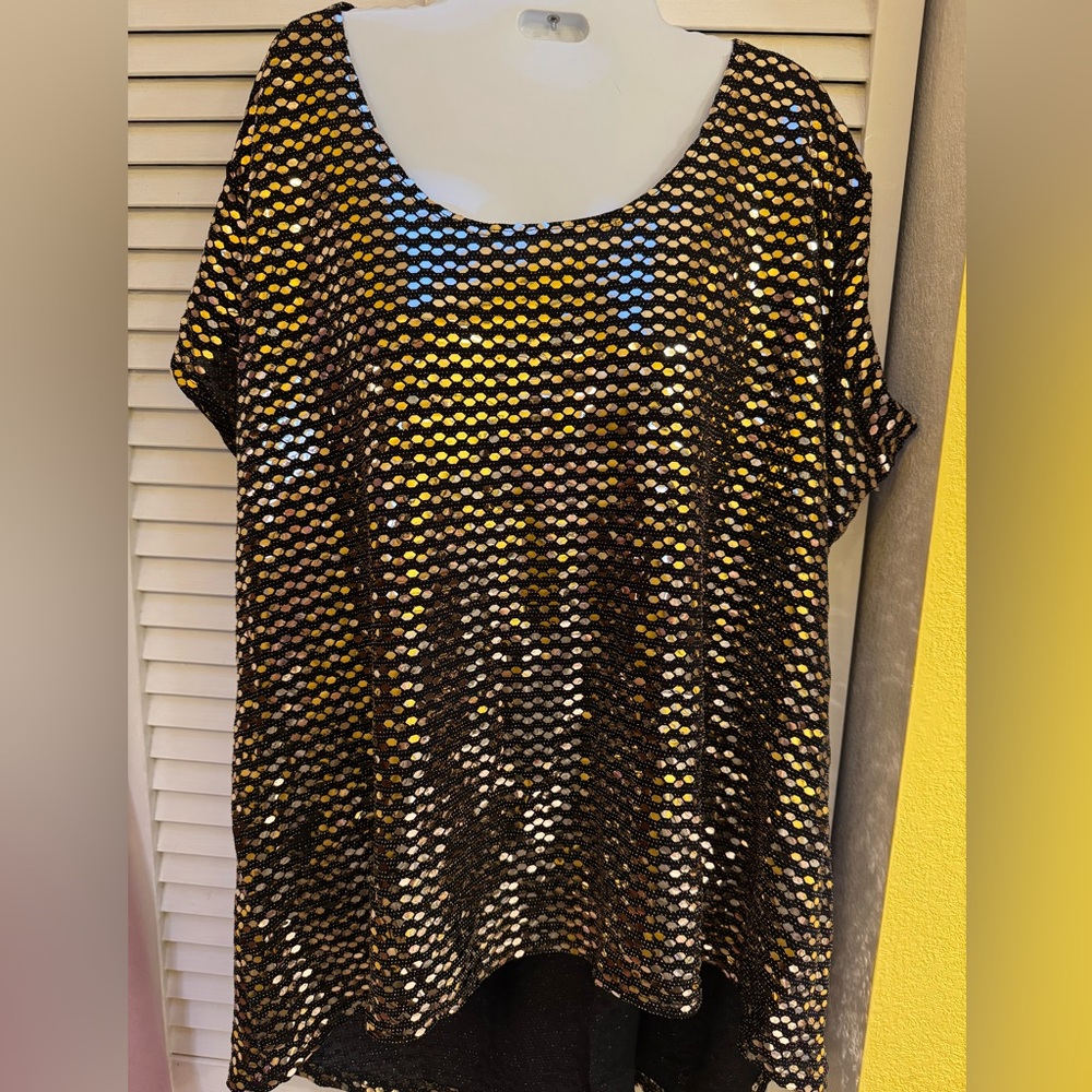 Ashley Stewart Black and Gold Sequin Short Sleeve Top
